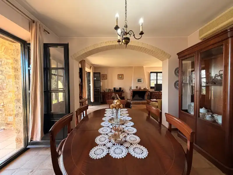 Esszimmer von Haus oder Chalet zum Verkauf in Garrigoles mit Privatgarten, Terrasse und Abstellraum