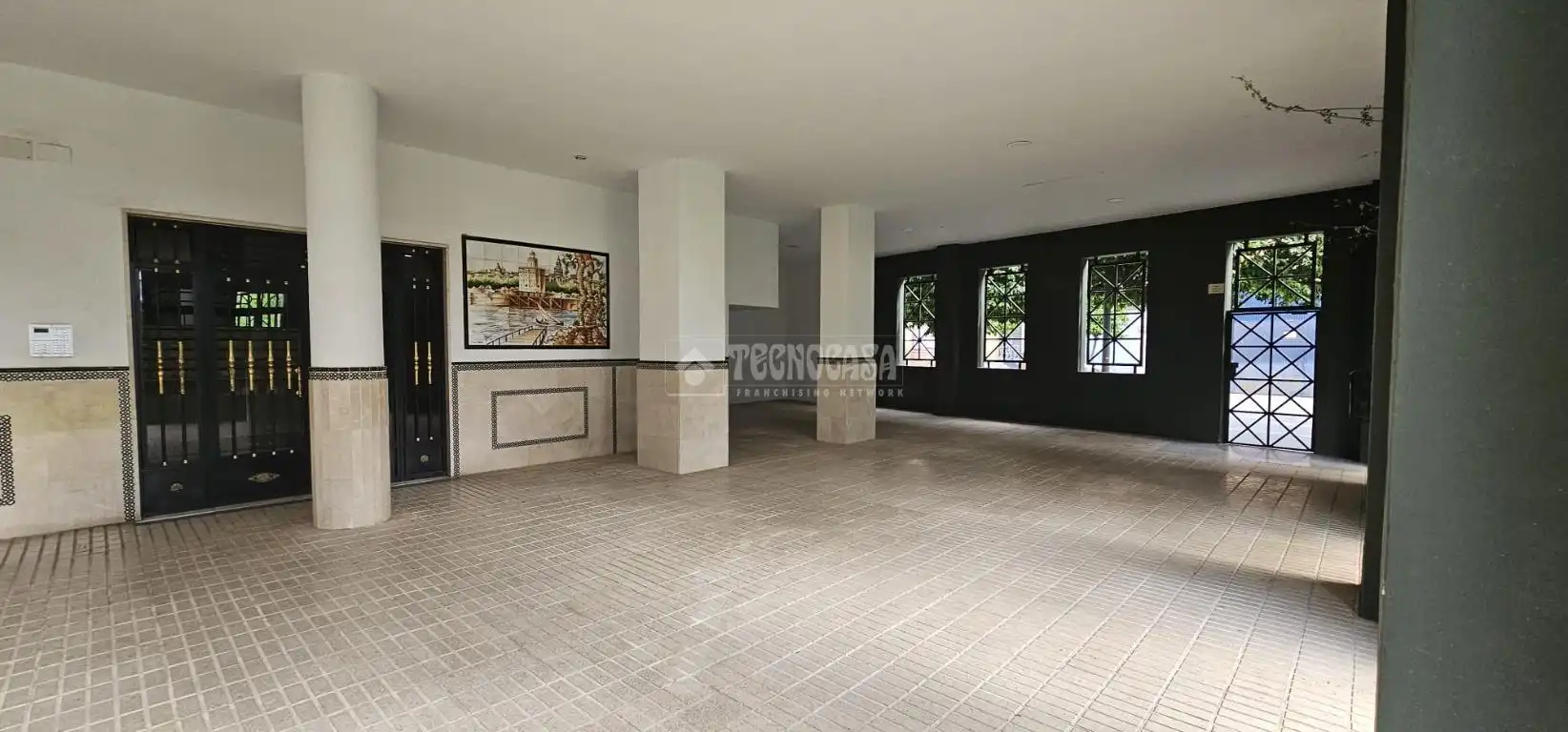 Flat for sale in Sevilla  with Air Conditioner and Terrace
