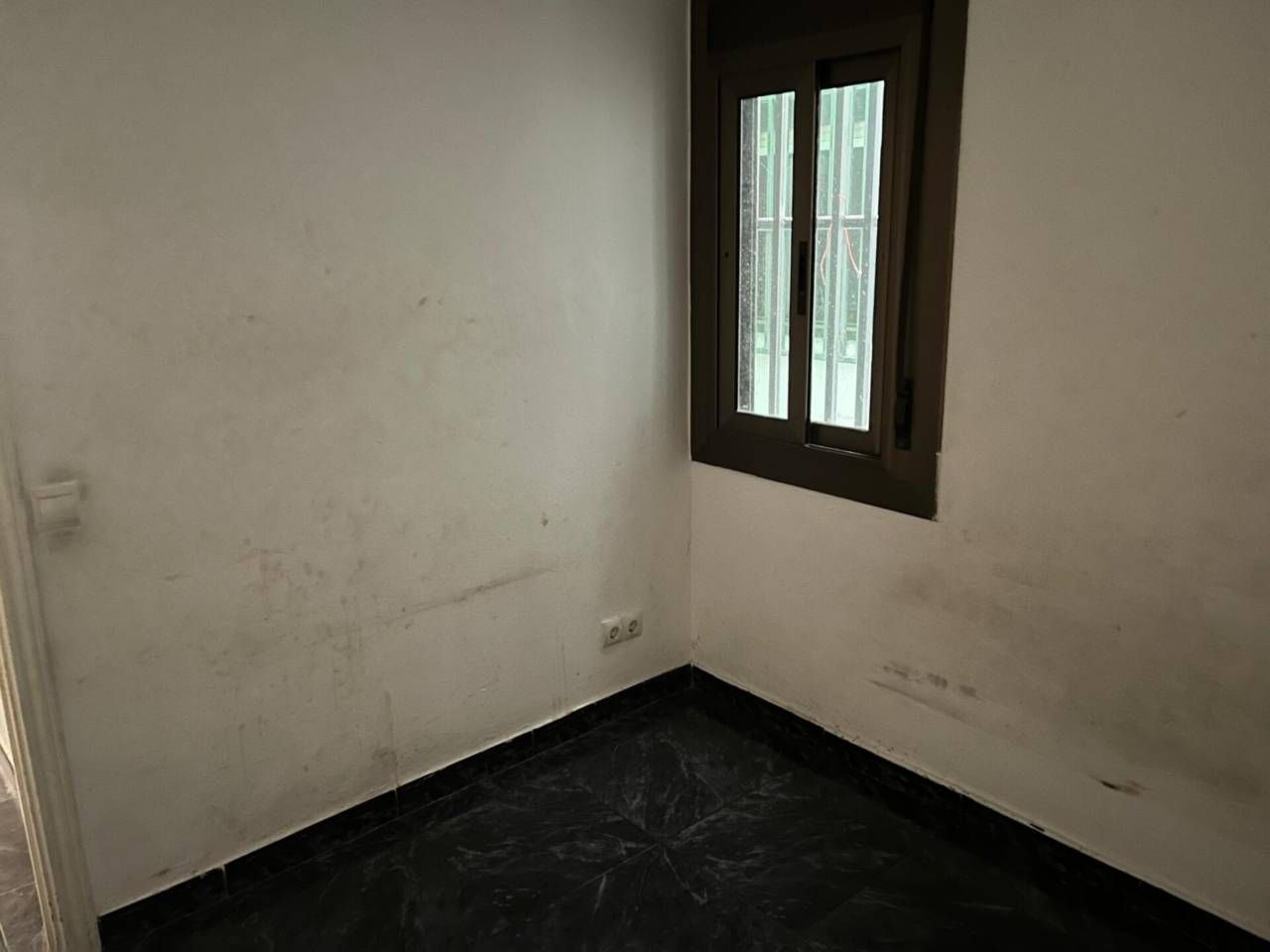 Dormitori de Pis en venda en  Barcelona Capital amb Terrassa