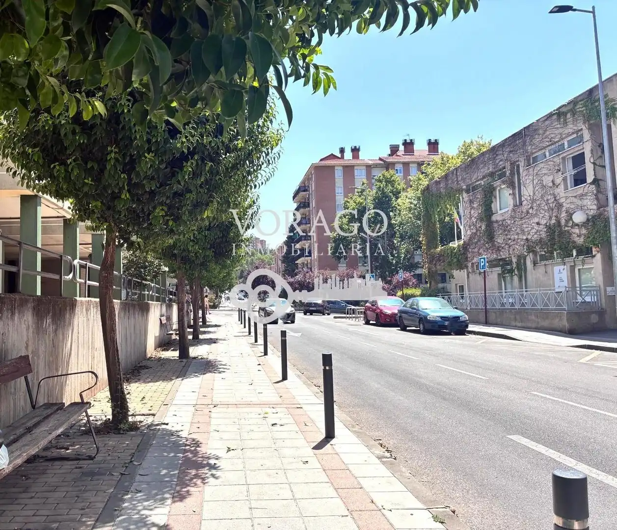 Vista exterior de Piso en venta en Guadalajara con Trastero