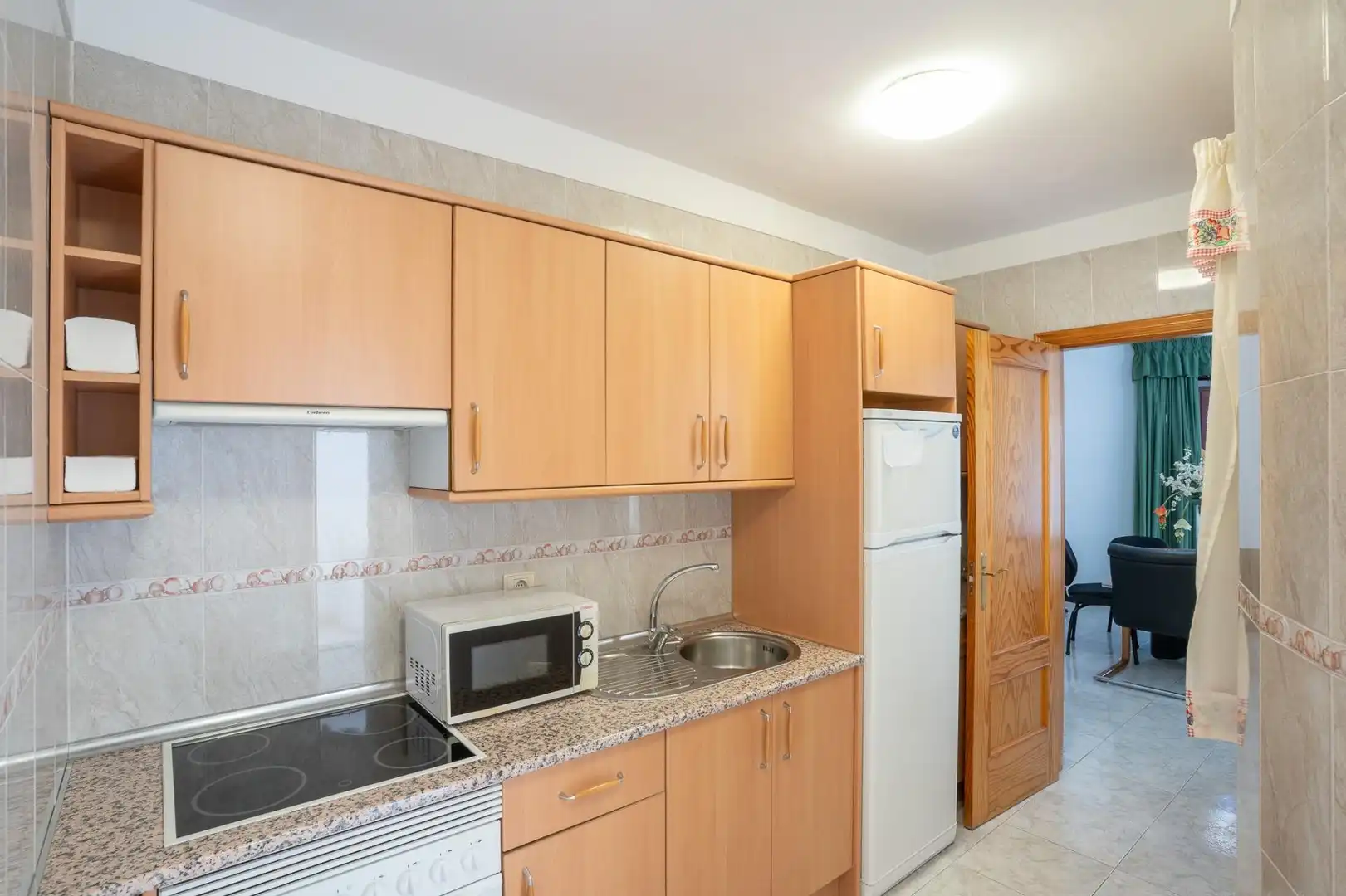 Cocina de Edificio en venta en San Cristóbal de la Laguna con Alarma