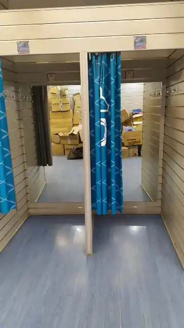 Inmuebles singulares con ascensor en venta en Avenida de Pescia 53, imagen 19