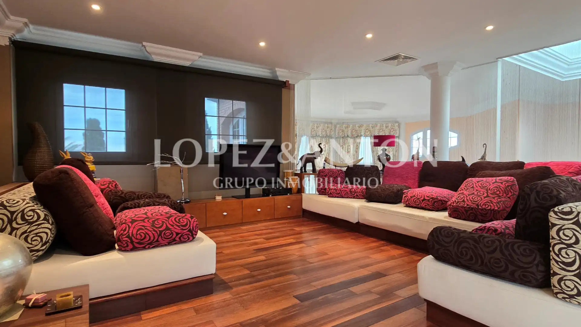 Sala de estar de Casa o chalet en venta en Benaguasil con Aire acondicionado, Jardín privado y Parquet