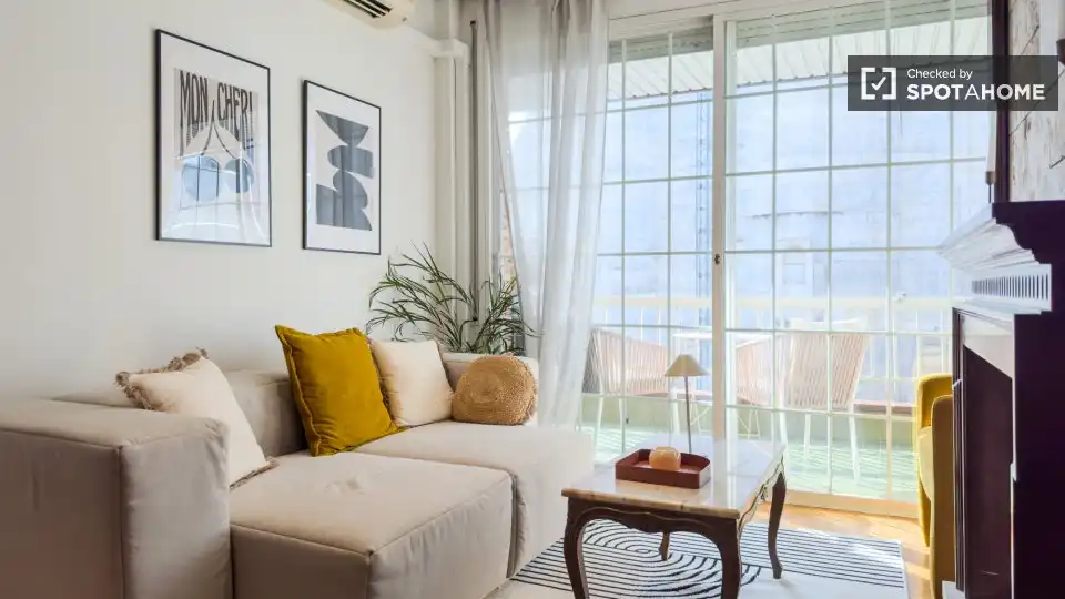 Room in Barcelona, Barcelona