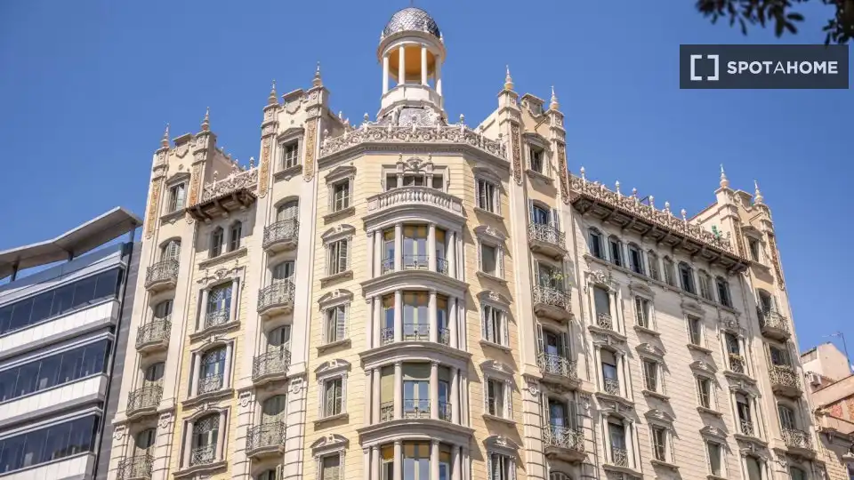 Piso con terraza en alquiler en Eixample, imagen 16