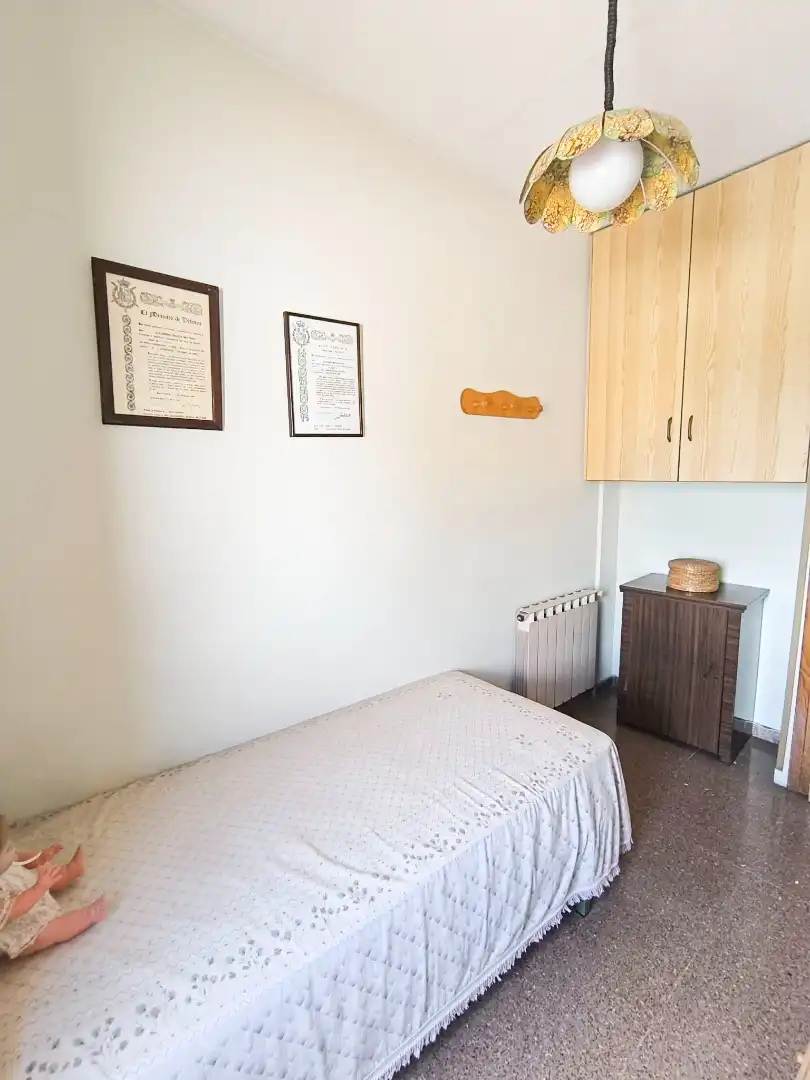 Habitación de Casa o chalet en venta en El Burgo de Ebro con Aire acondicionado, Calefacción y Jardín privado