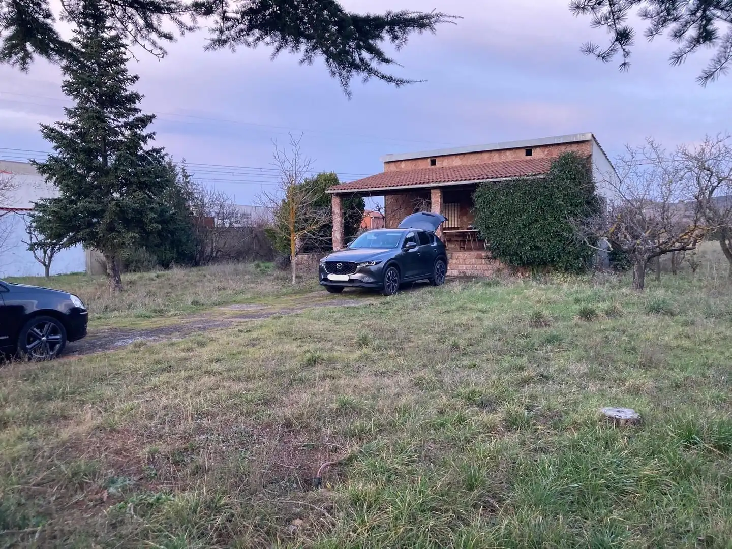 Country homes for sale in Villaturiel  with Private garden