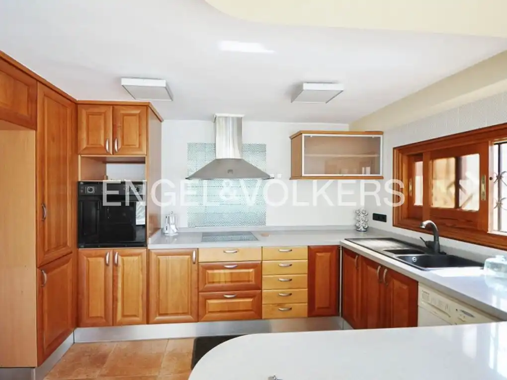 Cocina de Casa o chalet de alquiler en La Pobla de Farnals con Aire acondicionado, Calefacción y Jardín privado