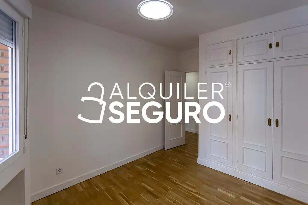 Piso de alquiler en de Nuñez Morgado, Castilla