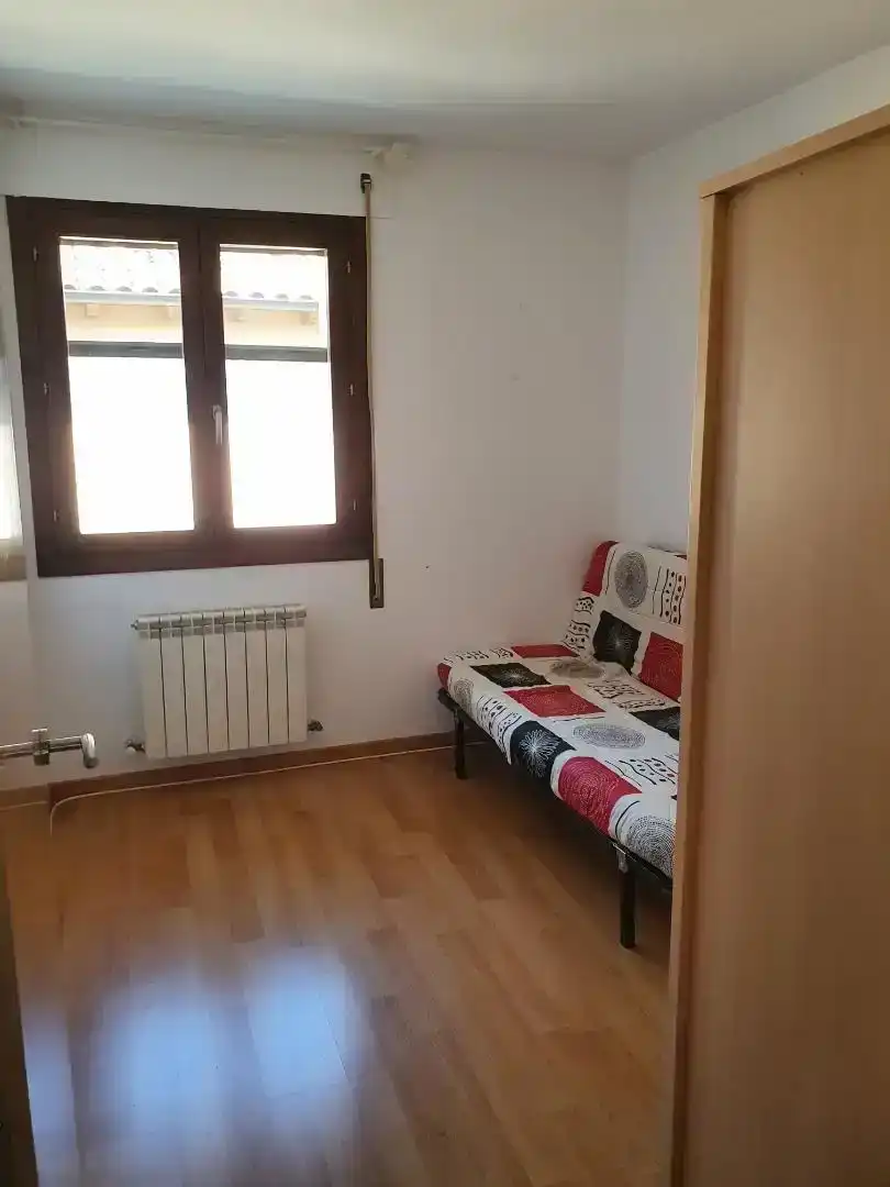 Dormitori de Dúplex en venda en Garínoain amb Parquet, Traster i Forn