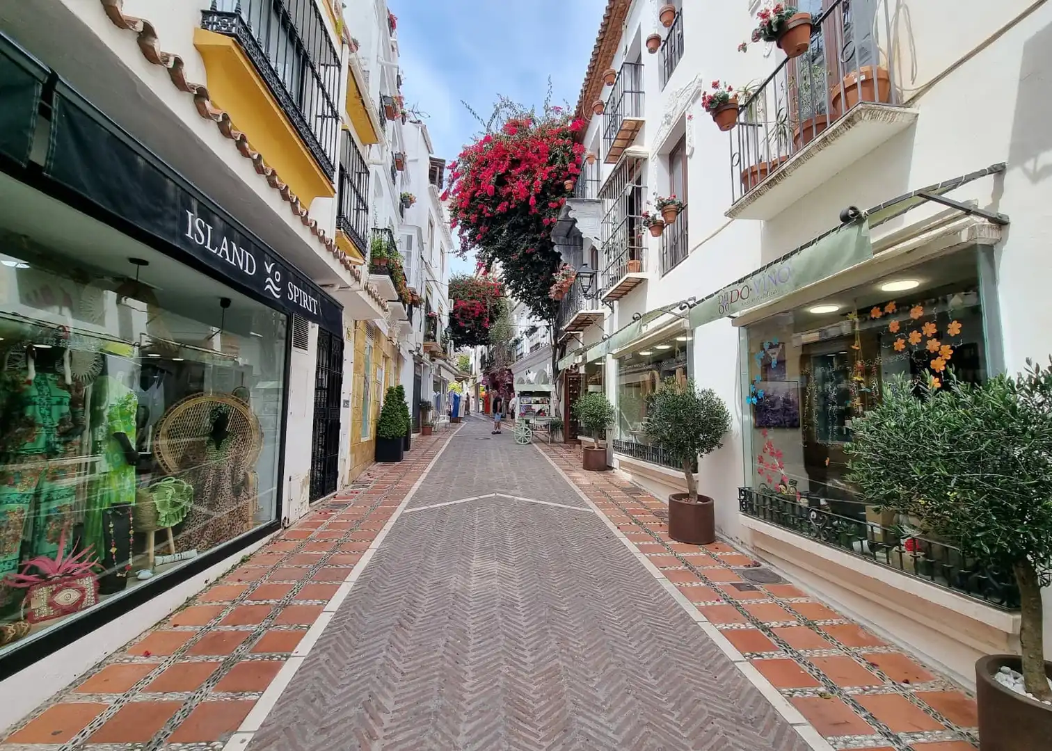 Exterior view of Ground floor for sale in Marbella  with Air Conditioner, Furnished and Internet