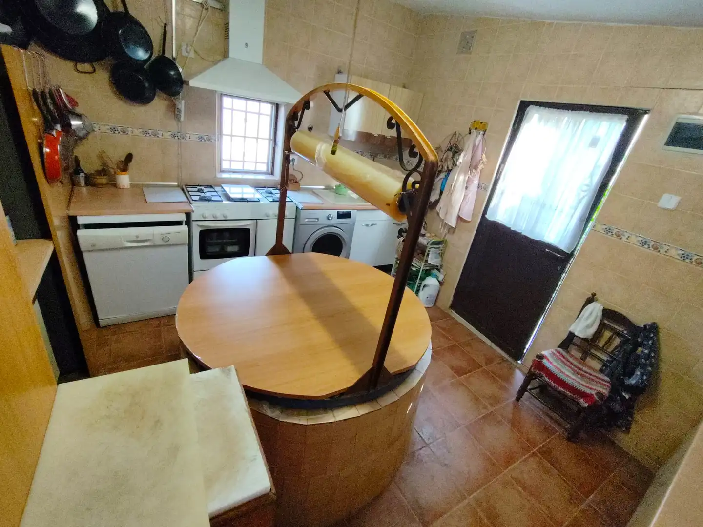 Cuina de Casa o xalet en venda en Chinchón amb Calefacció, Jardí privat i Terrassa