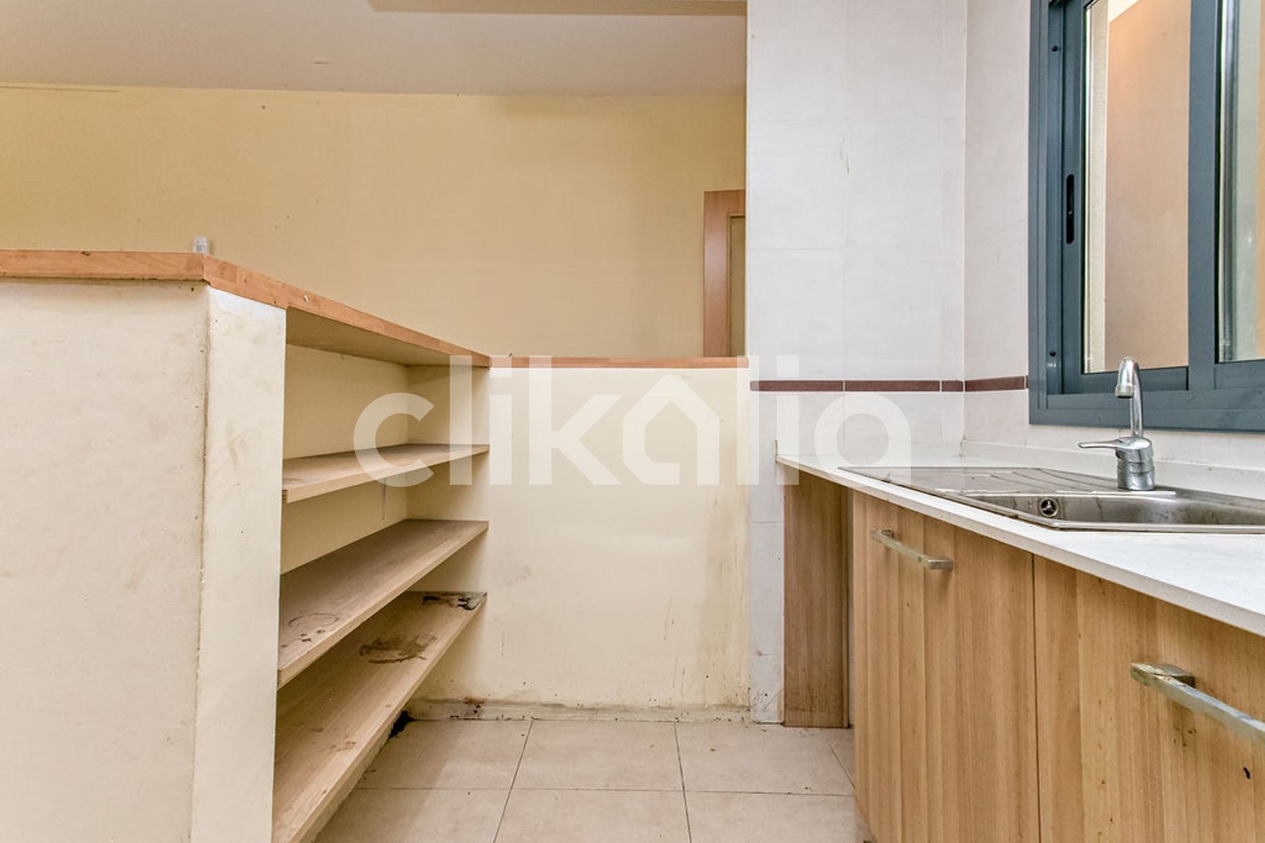 Kitchen of Flat for sale in Vallirana  with Heating