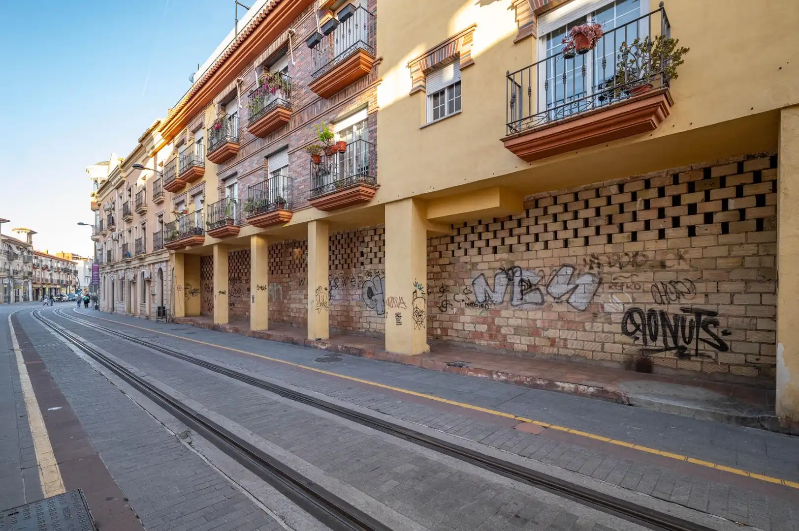 Vista exterior de Local en venda en Armilla