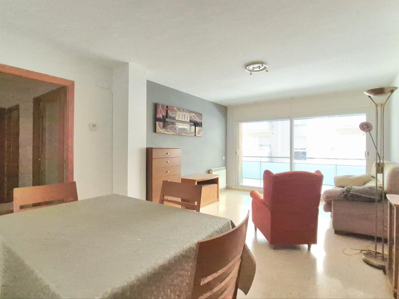 Habitación de Piso en venta en Terrassa con Amueblado