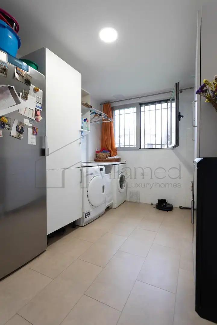Houses for sale in L'Eliana  with Air Conditioner, Private garden and Terrace