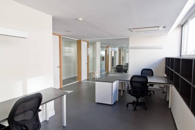 Oficina en Venta en Paseo Imperial en Imperial