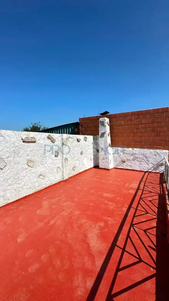 Terrassa de Casa o xalet en venda en San Andrés del Rabanedo amb Calefacció i Jardí privat