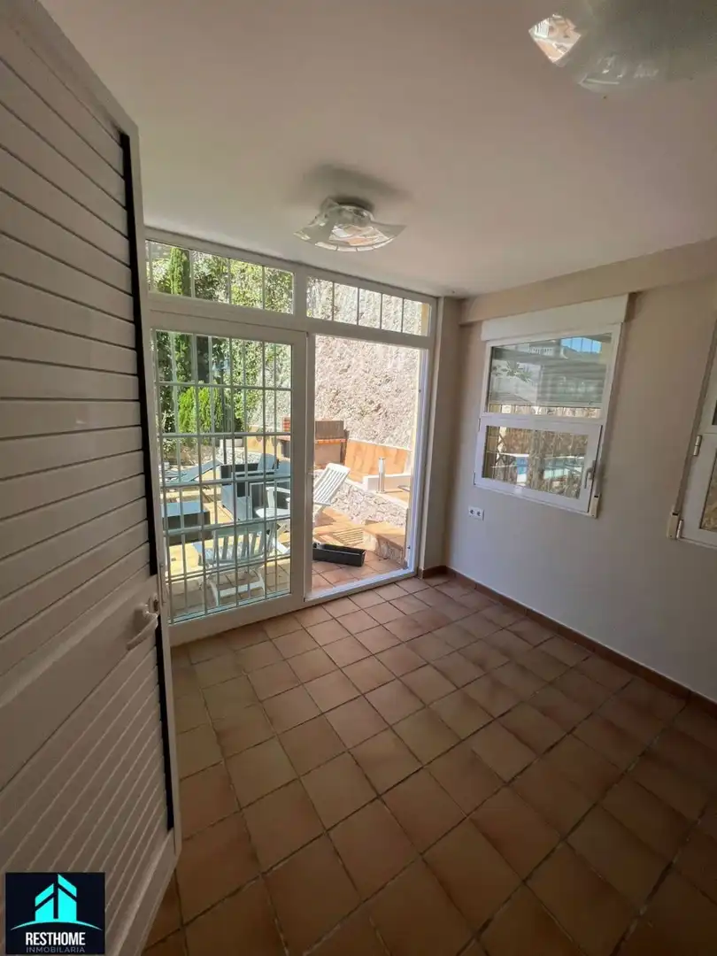 Villa con piscina in vendita a Carrer Carrer del Atlàntic, imagen 7