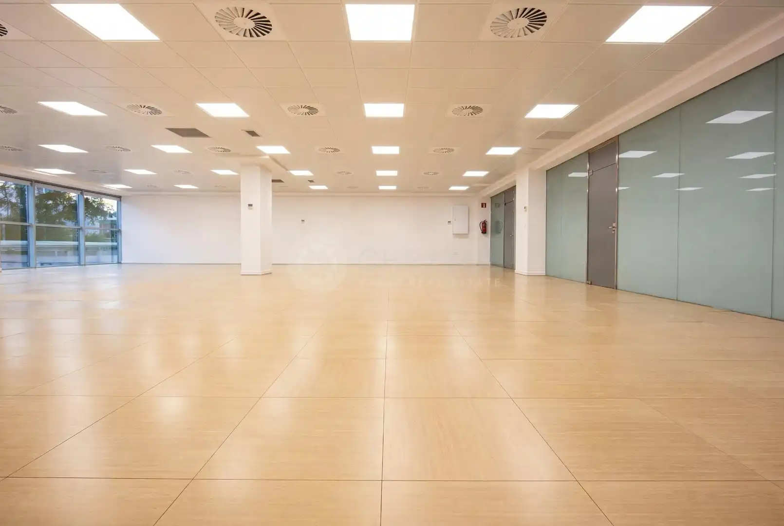 Office space with lift for sale in Avenida Avinguda Corts Catalanes, imagen 16