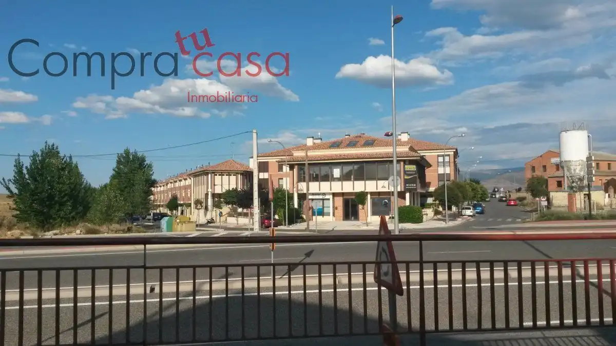 Terreni e lotti in vendita a La Lastrilla, imagen 11