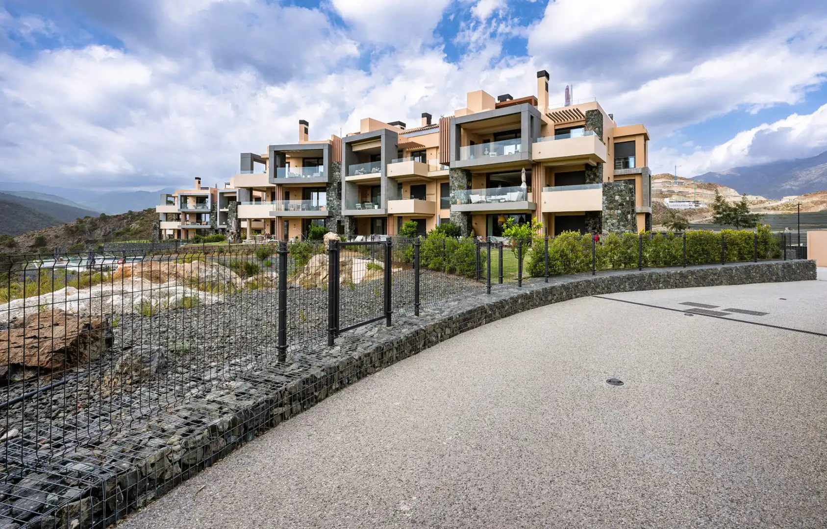 Apartament amb piscina en venda a Benahavís pueblo, imagen 40