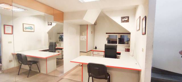 Local comercial en Venta en Rafaela Ybarra Kalea en San Pedro de Deusto - La Ribera