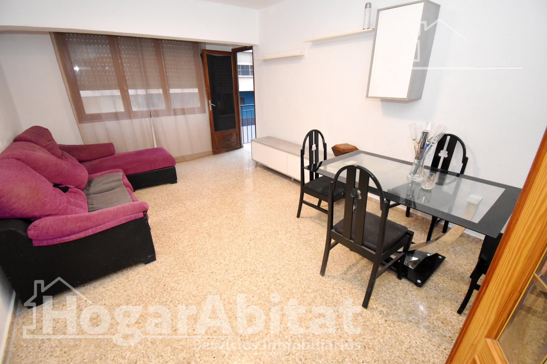 Living room of Flat for sale in Castellón de la Plana / Castelló de la Plana  with Storage room and Balcony