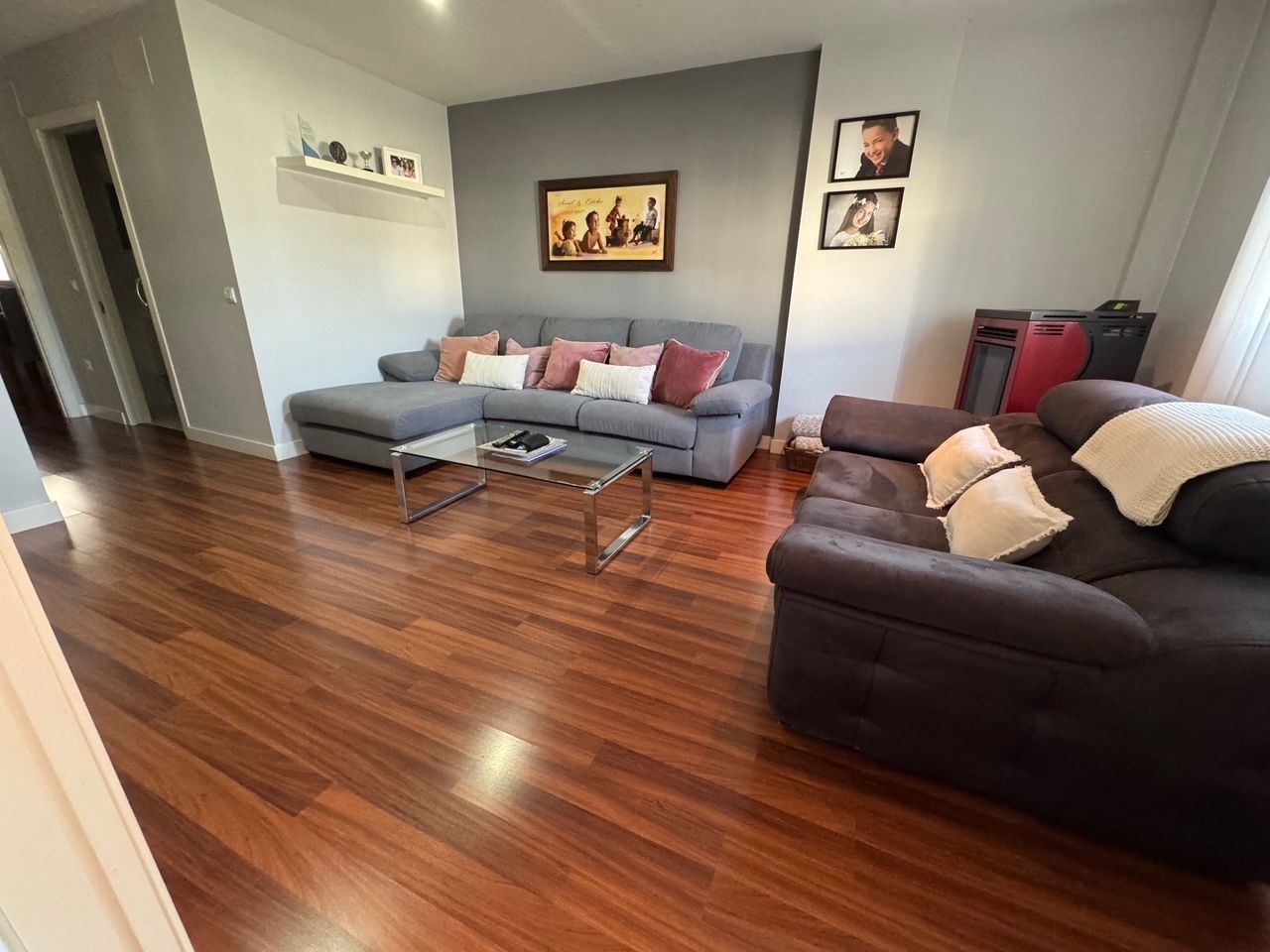 Sala d'estar de Casa o xalet en venda en Valdelacalzada amb Aire condicionat, Calefacció i Traster