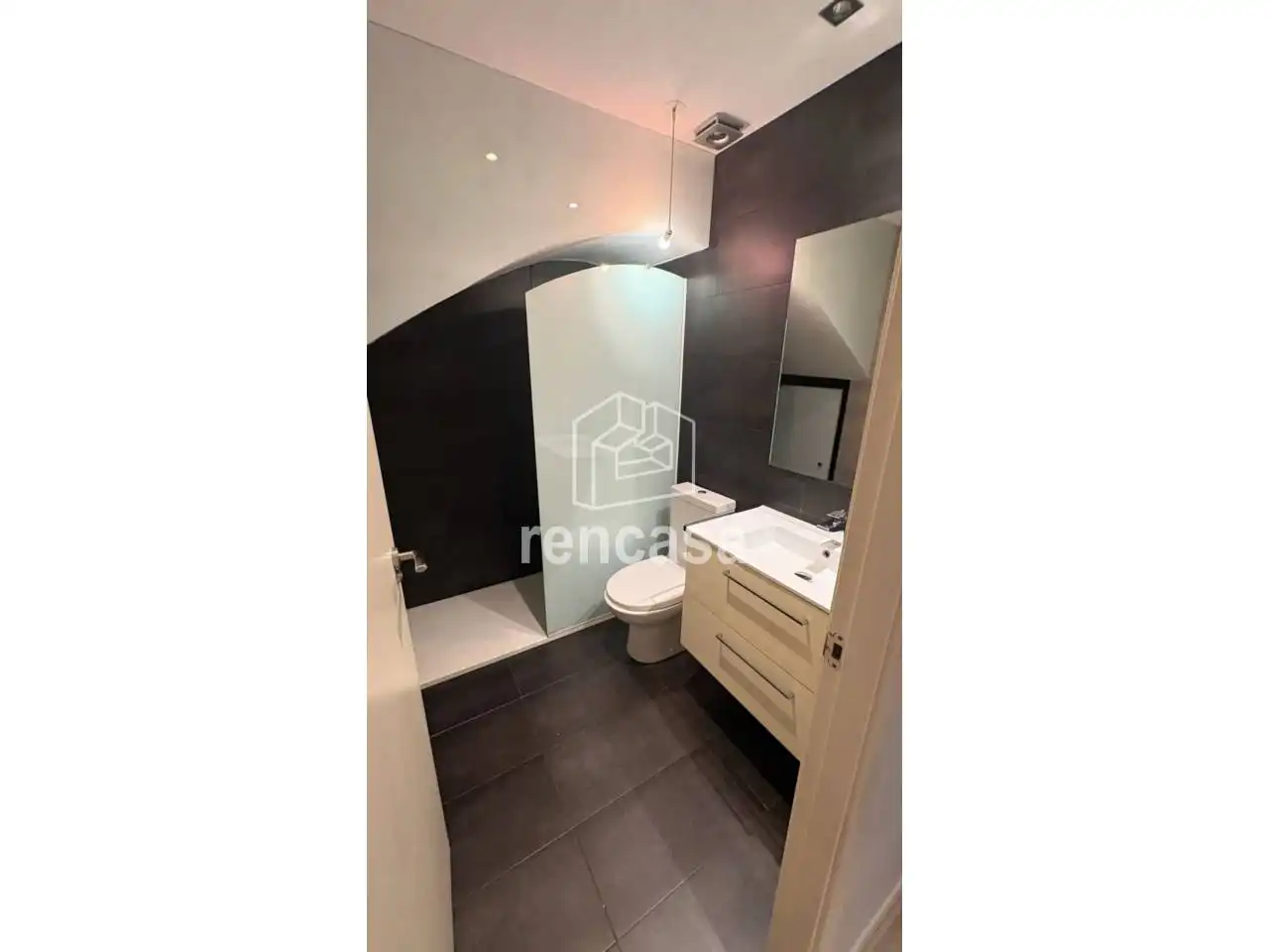 Bathroom of Houses for rent in Lleida  with Heating, Private garden and Parquet flooring