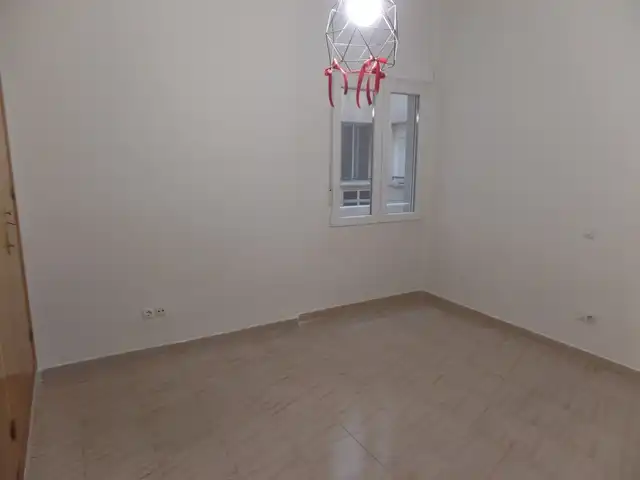 Schlafzimmer von Wohnung zur Miete in Madrid mit Heizung, Ofen und Waschmaschine