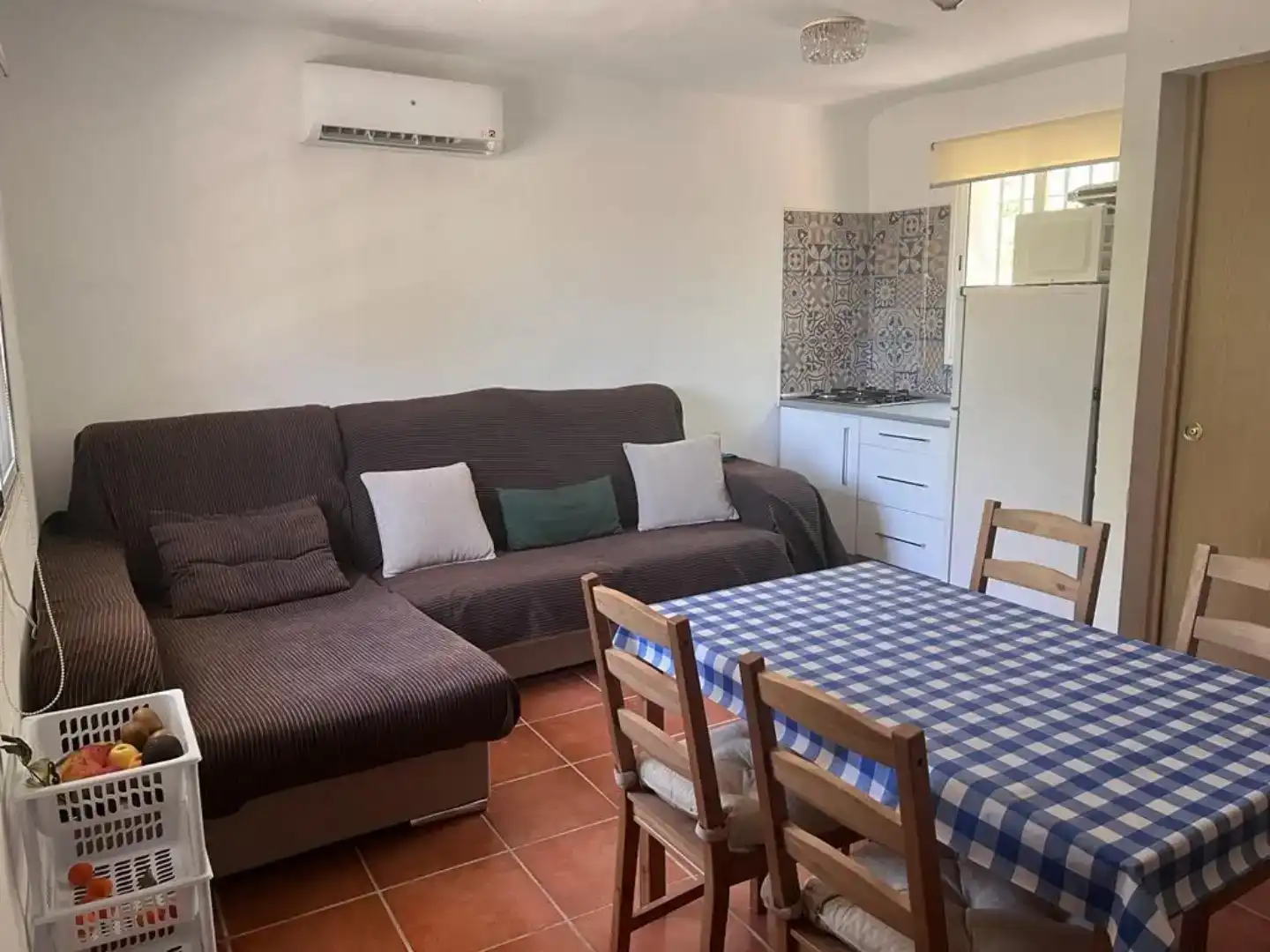 Sala d'estar de Finca rústica en venda en Cártama amb Aire condicionat i Piscina