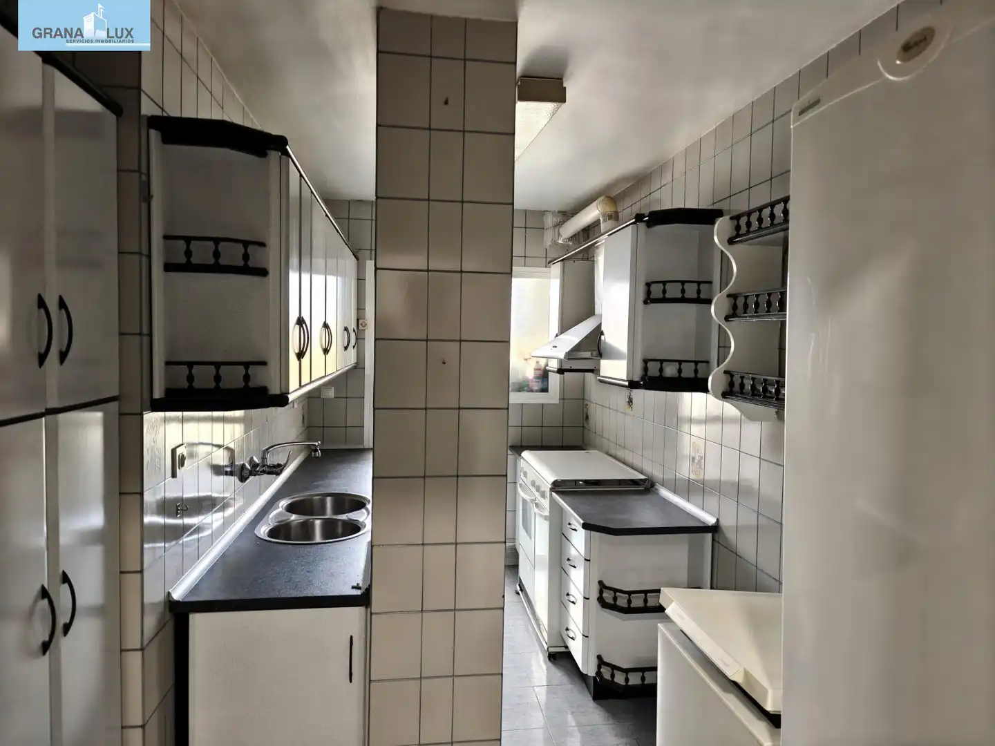 Kitchen of Flat for rent in Granada  with Terrace