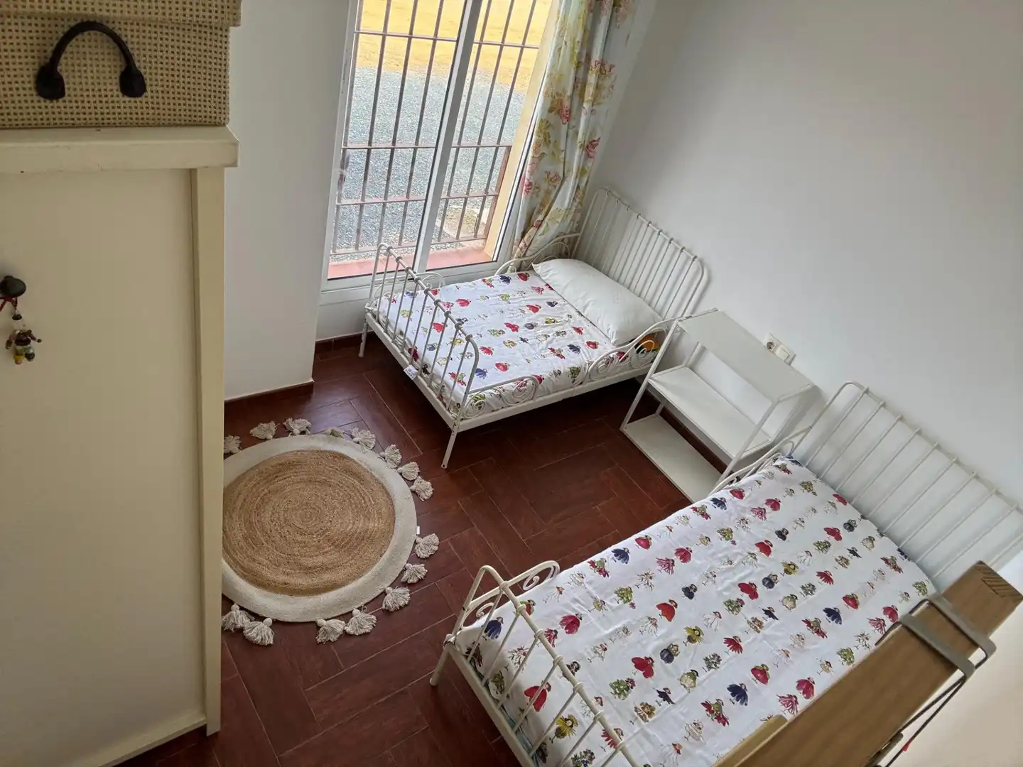 Dormitori de Casa o xalet en venda en Villanueva del Río y Minas amb Aire condicionat, Jardí privat i Terrassa