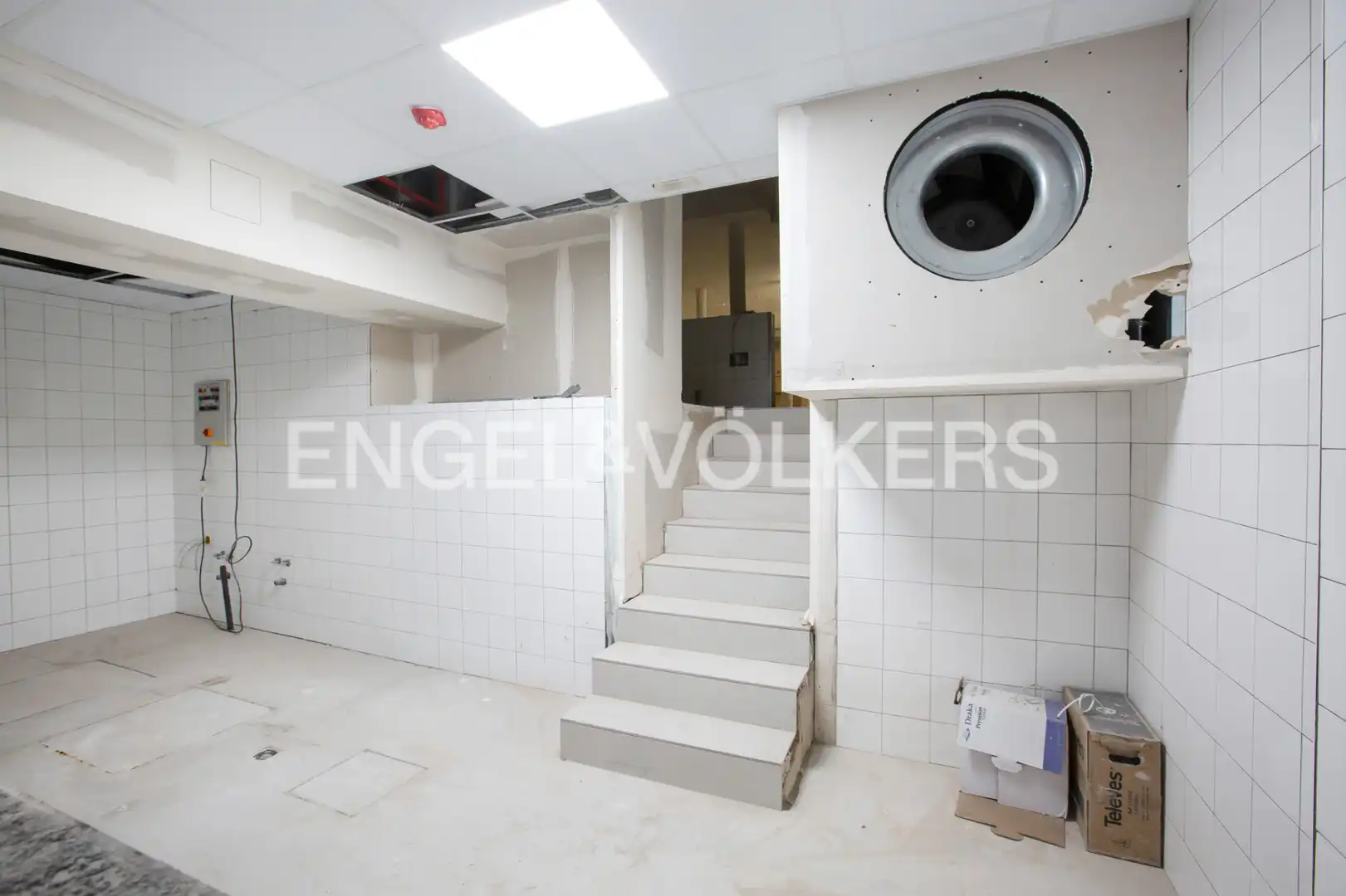 Local comercial en venda a Fernández del Campo Kalea, imagen 41