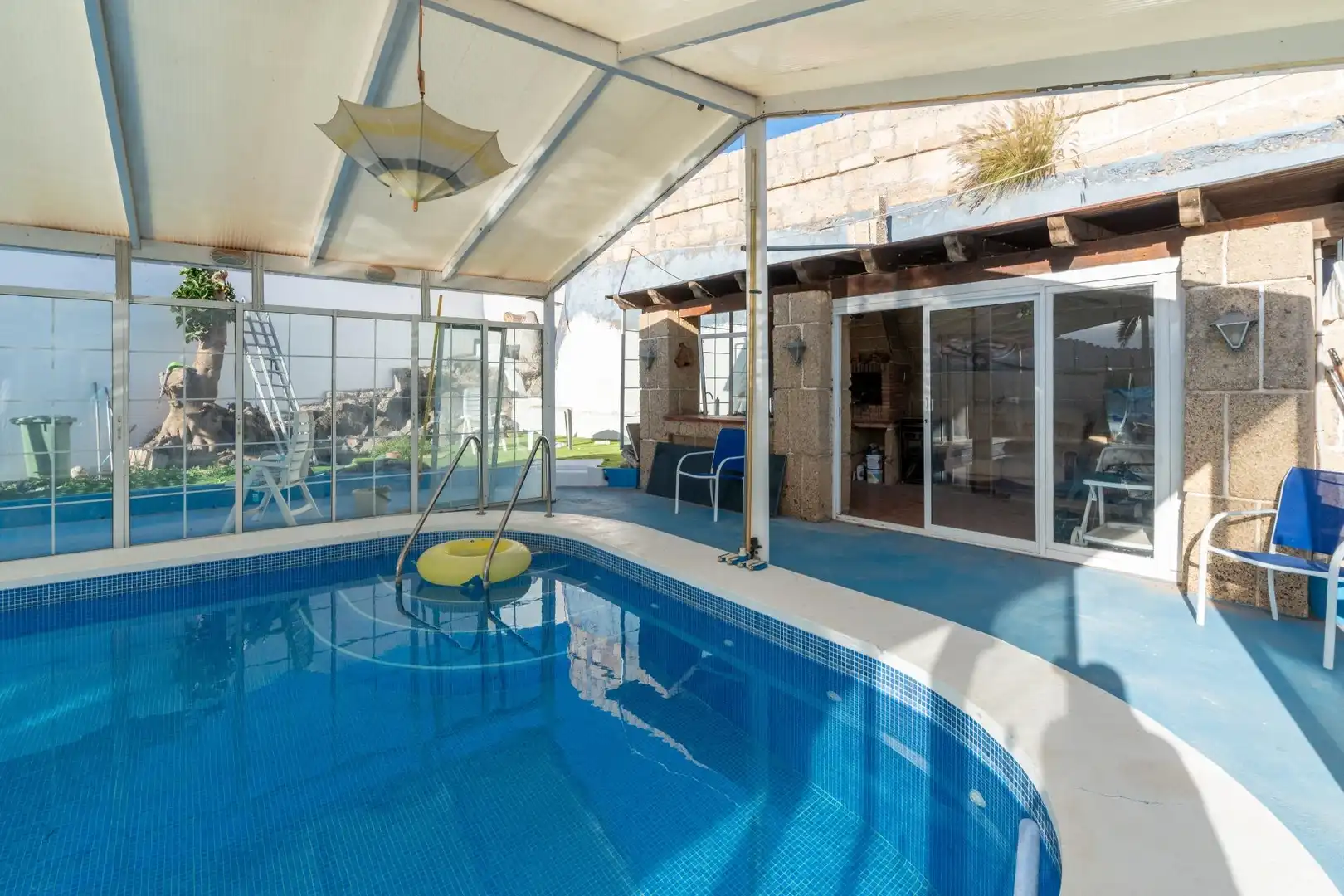 Piscina de Casa o xalet en venda en Granadilla de Abona amb Jardí privat, Terrassa i Piscina