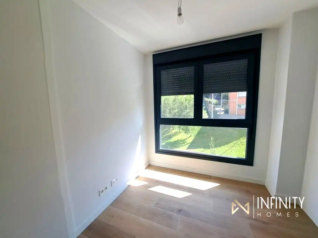 Schlafzimmer von Wohnung zur Miete in Barakaldo  mit Heizung, Terrasse und Abstellraum
