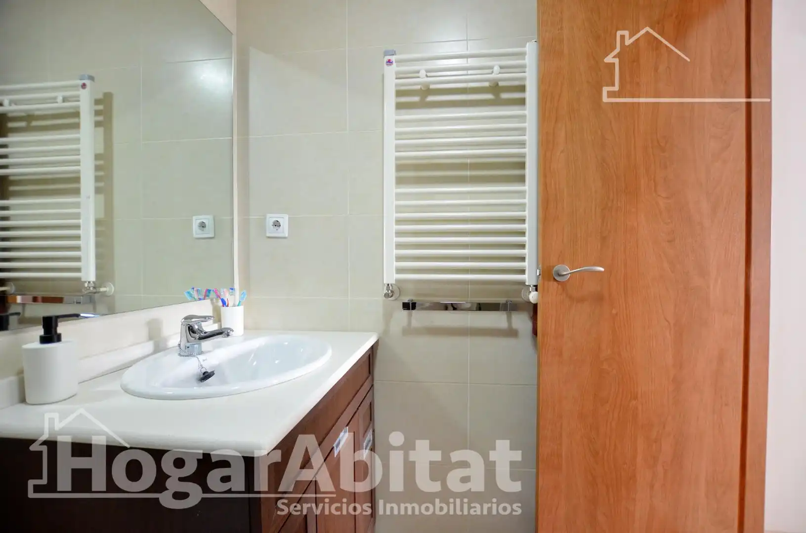 Bathroom of Flat for sale in Tavernes de la Valldigna  with Balcony