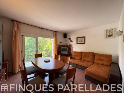 Living room of Flat for sale in Sitges  with Air Conditioner, Heating and Terrace