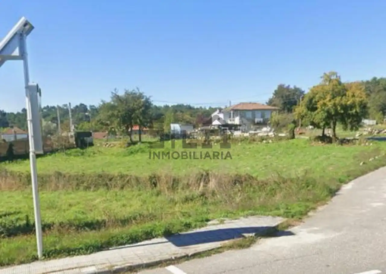 Terrenos y solares en venta en LG. CAMBEO