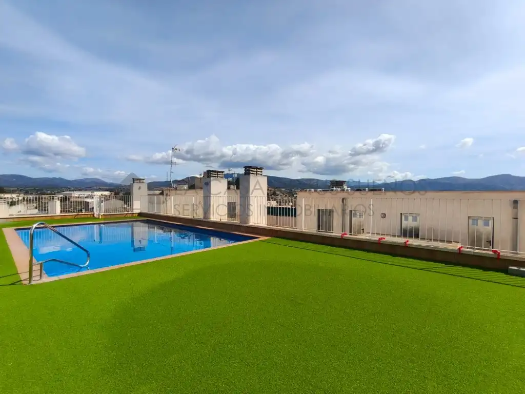 Piscina de Piso en venta en Sax