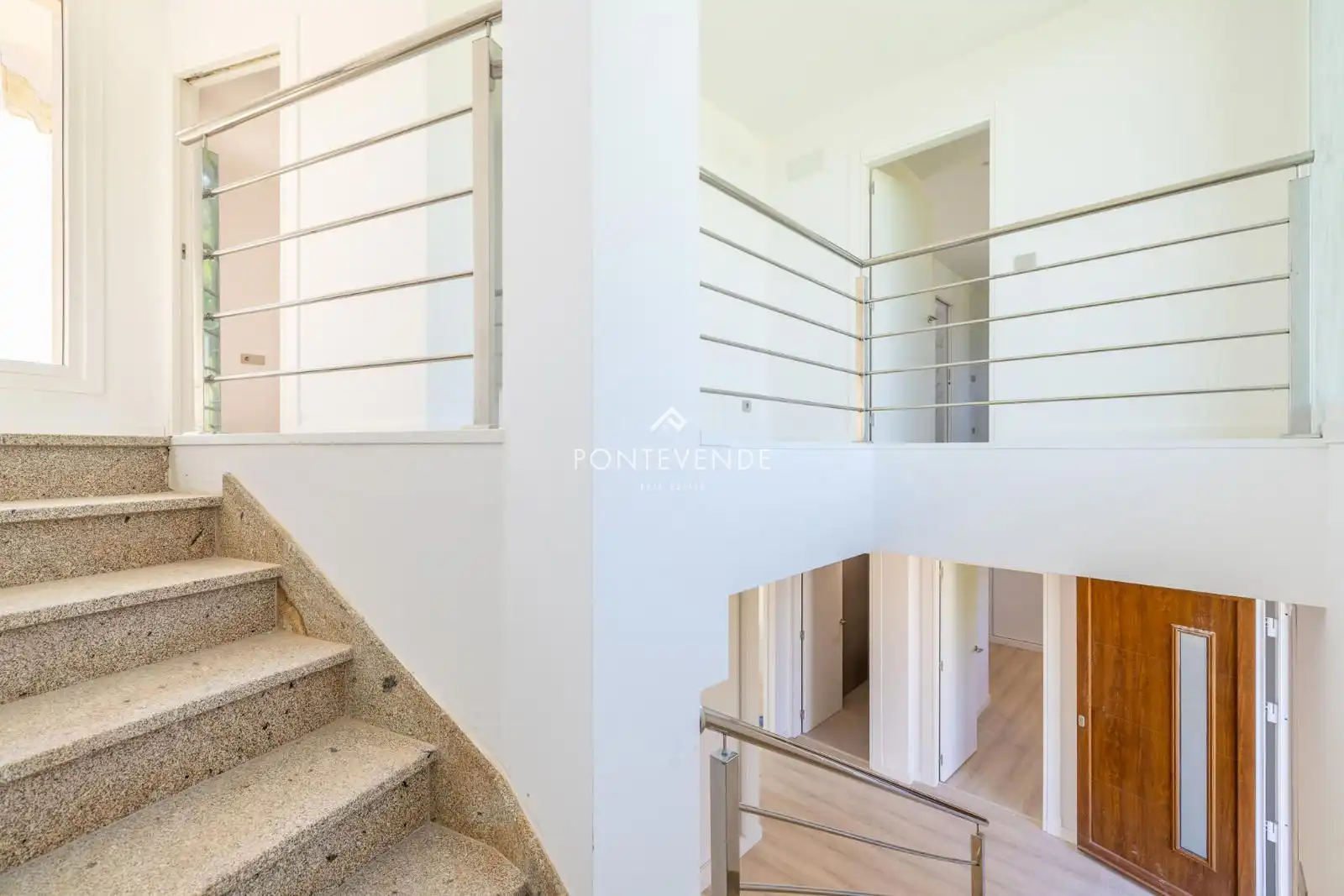 Houses for sale in Sanxenxo  with Private garden, Parquet flooring and Terrace