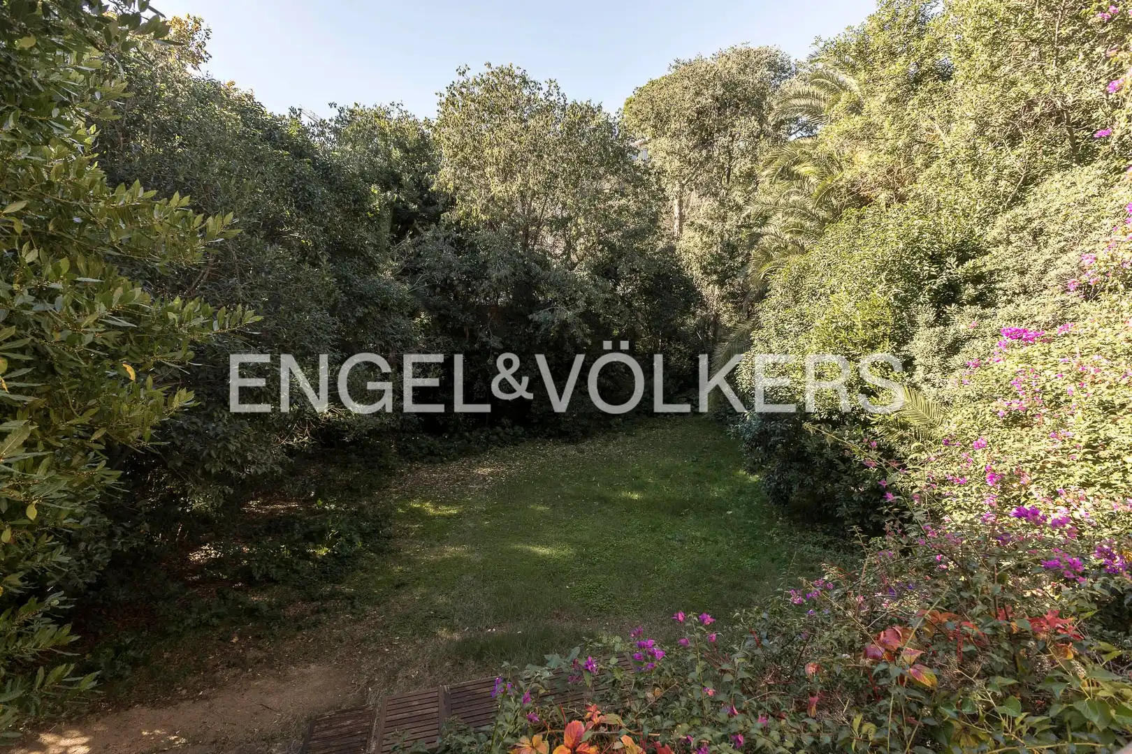 Casa o xalet en venda en Barcelona amb Calefacció, Jardí privat i Terrassa