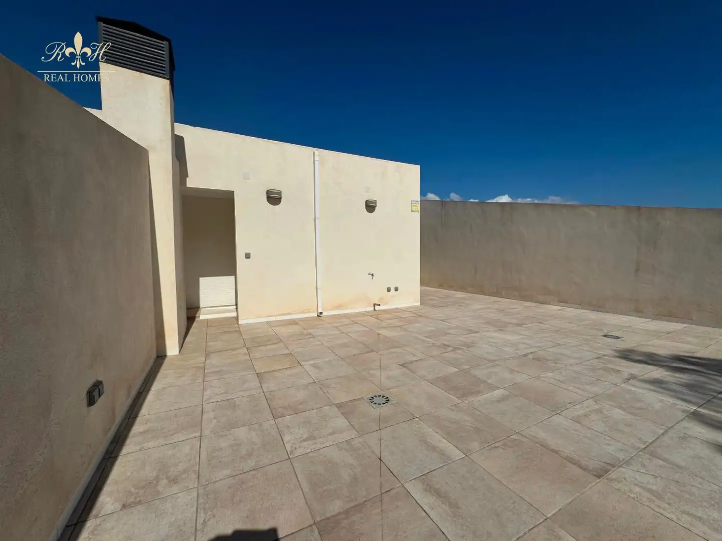 Terrace of Detached homes for sale in L'Alfàs del Pi  with Air Conditioner, Heating and Private garden