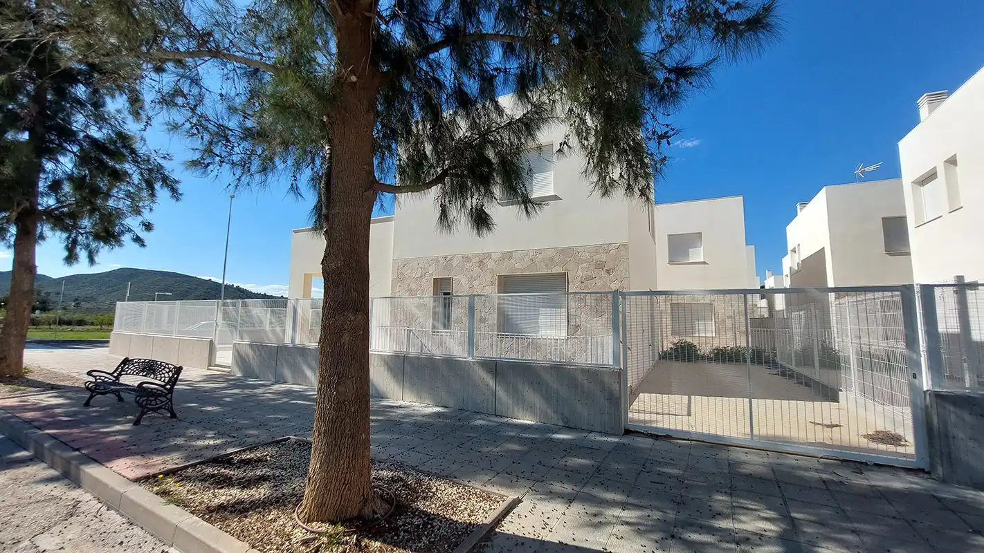 Vista exterior de Casa o chalet en venta en Hondón de las Nieves / El Fondó de les Neus con Aire acondicionado, Calefacción y Jardín privado