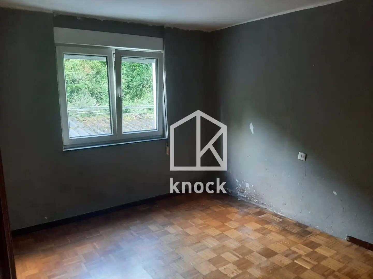 Schlafzimmer von Wohnung zum Verkauf in Lena mit Heizung und Abstellraum