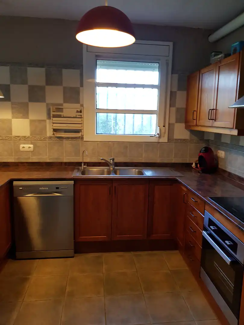 Cocina de Finca rústica en venta en Santa Oliva con Calefacción, Jardín privado y Piscina