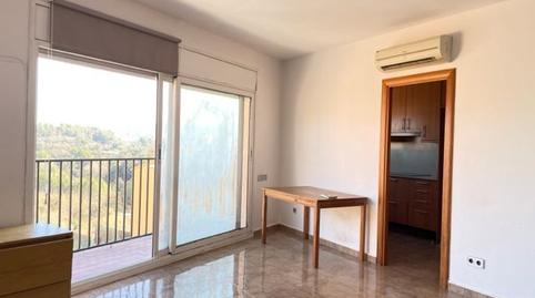 Foto 4 de Piso de alquiler en Carrer Font del Capella, Viladecavalls, Barcelona