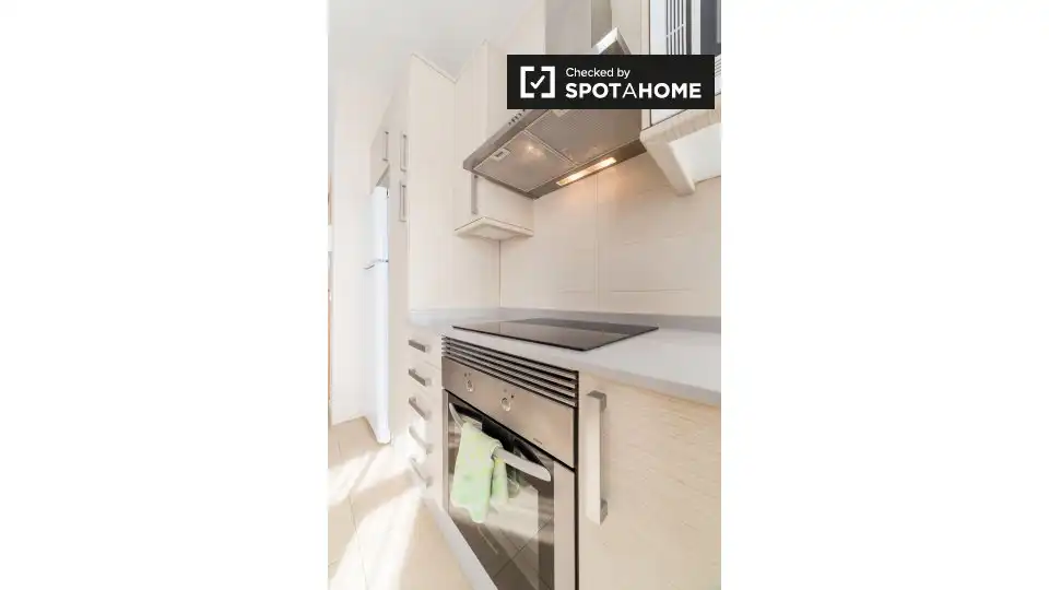 Kitchen of Flat for rent in Camins al Grau