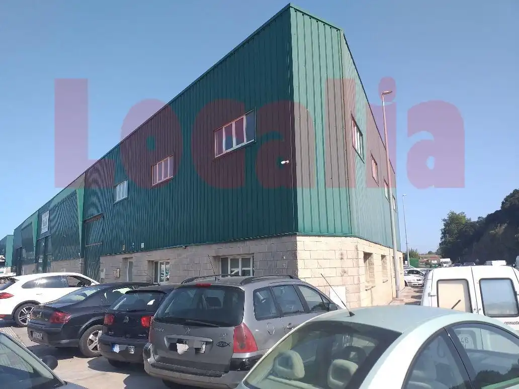 Vista exterior de Oficina de alquiler en Camargo con Amueblado